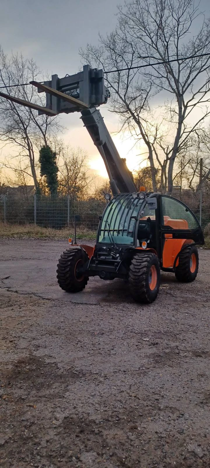 Телескопични товарачи Bobcat AUSA L307H    - изображение 6