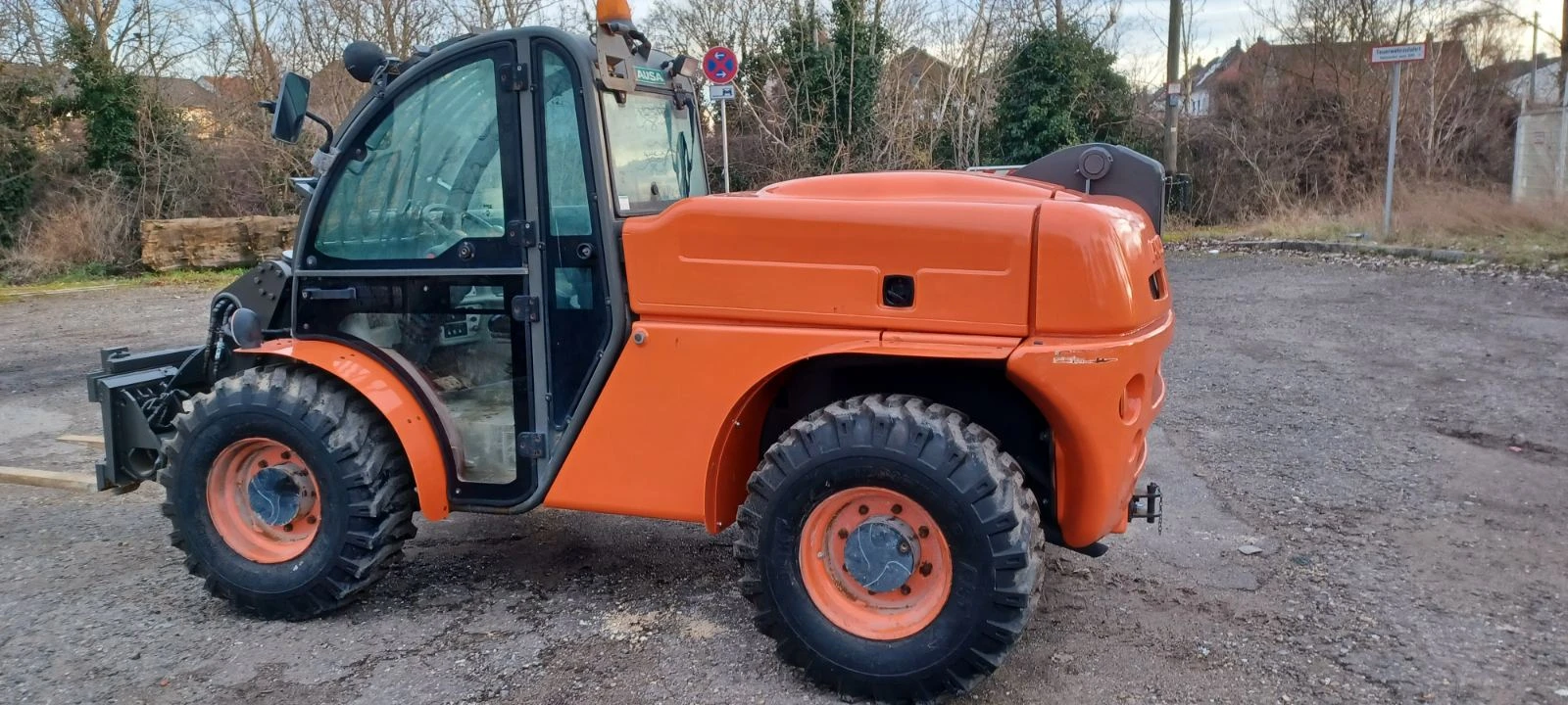 Телескопични товарачи Bobcat AUSA L307H    - изображение 8