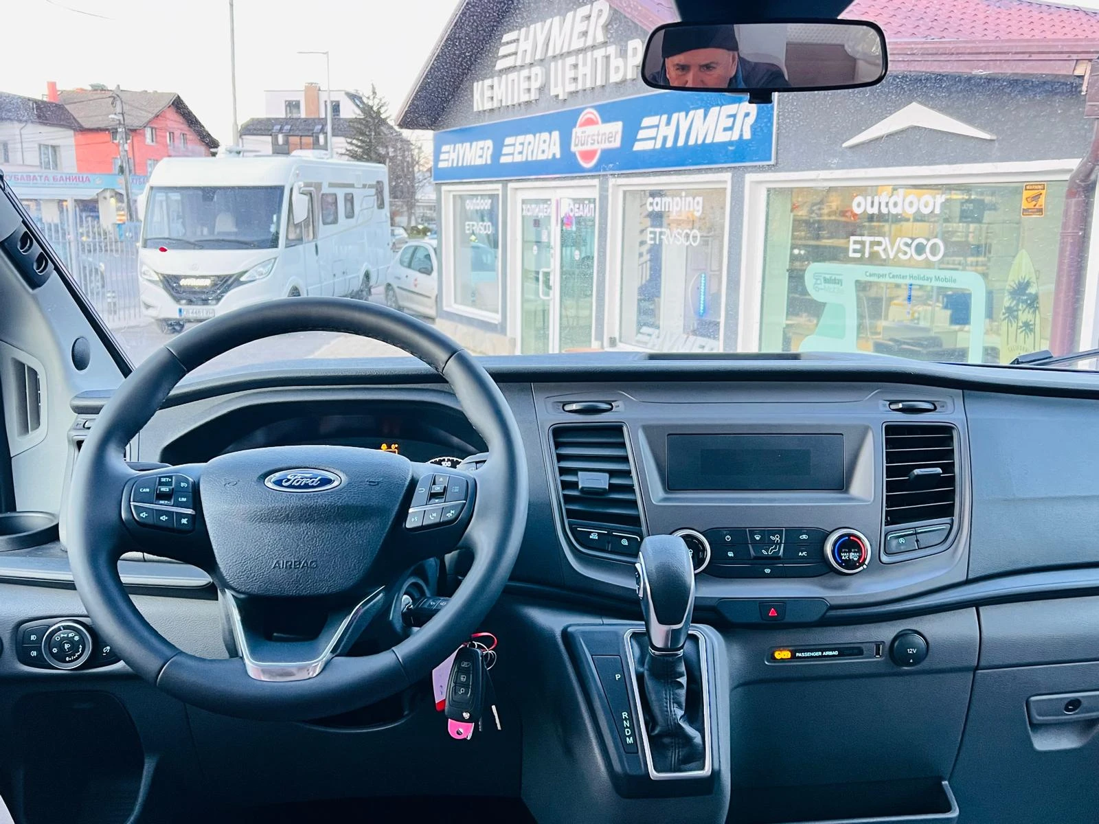 Кемпер Burstner Lineo T 620 G Active Автоматик - изображение 9