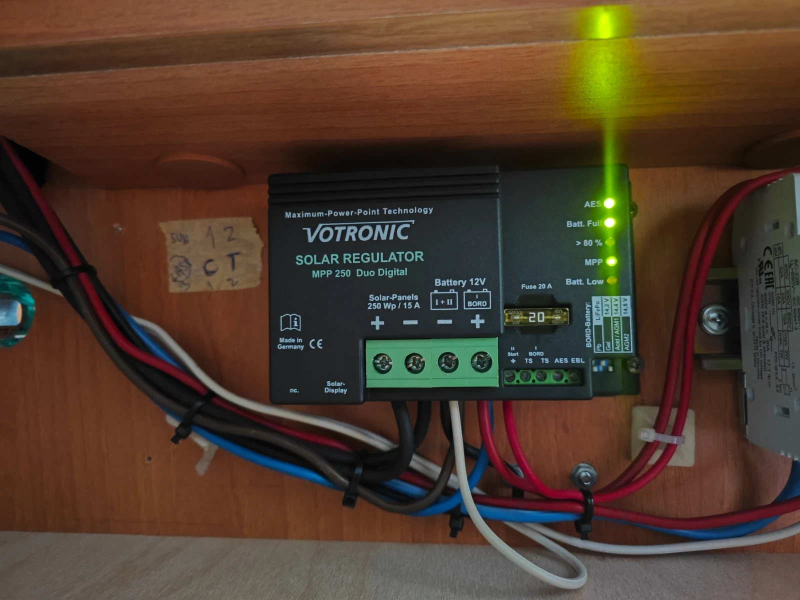 Кемпер Ford Rimor, снимка 17 - Каравани и кемпери - 53838703