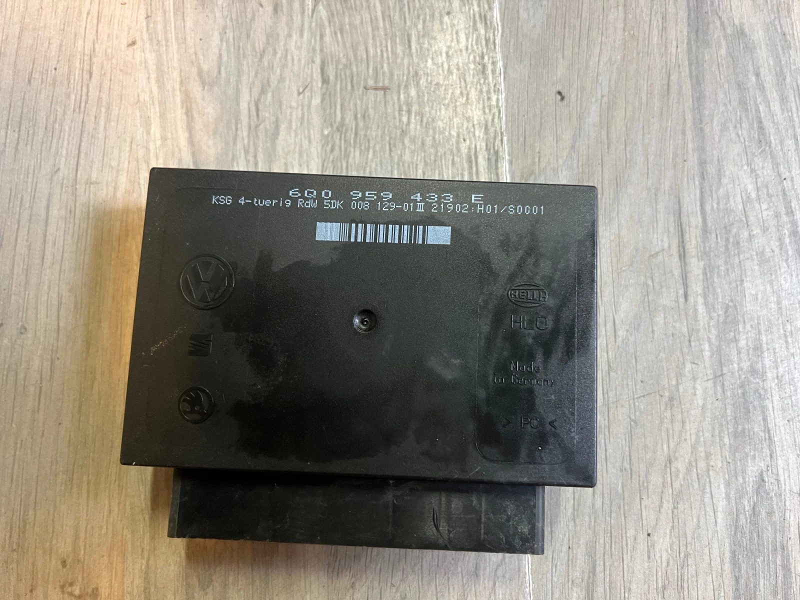 6Q0 959 433 E ������� �����   VW Polo, Skoda Fabia, Seat Ibiza  6Q0959433E | Mobile.bg � ����������� 4