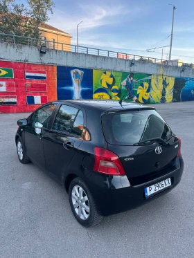 Toyota Yaris Toyota Yaris 1.3/ 87 к.с. | Икономична | Обслужена, снимка 6