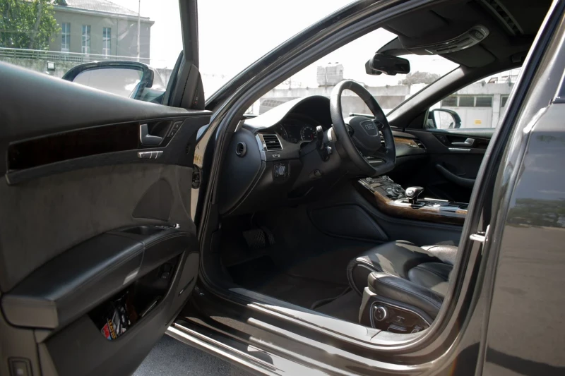 Audi A8 4.2 FSI  MATRIX, снимка 6 - Автомобили и джипове - 46800171