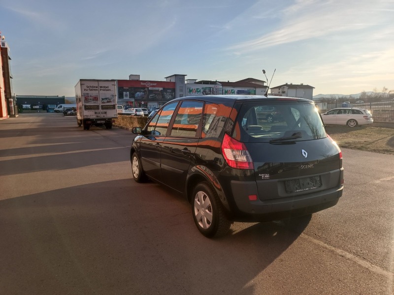 Renault Scenic 1.5 DCI , снимка 8 - Автомобили и джипове - 44586648