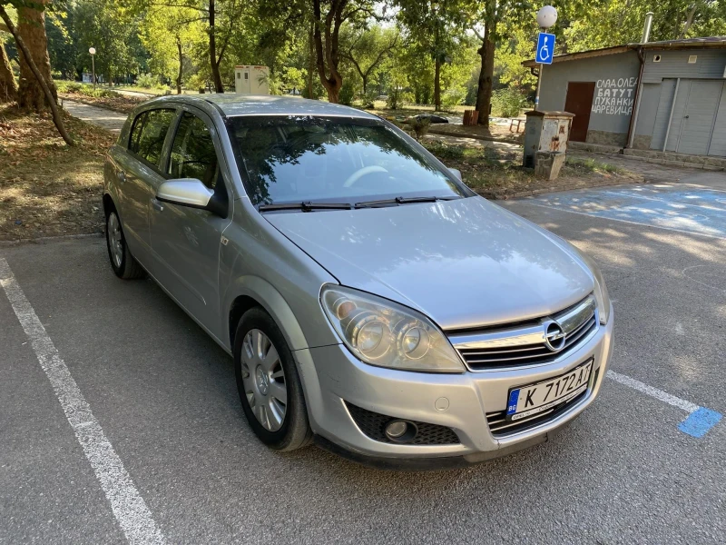 Opel Astra 1.7CDTI, снимка 1 - Автомобили и джипове - 47491208