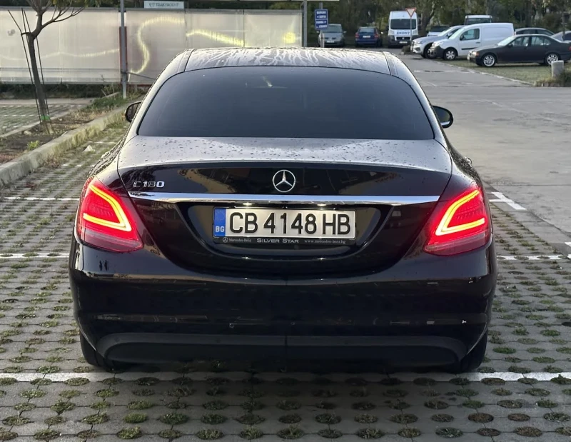 Mercedes-Benz C 180, снимка 3 - Автомобили и джипове - 47952558