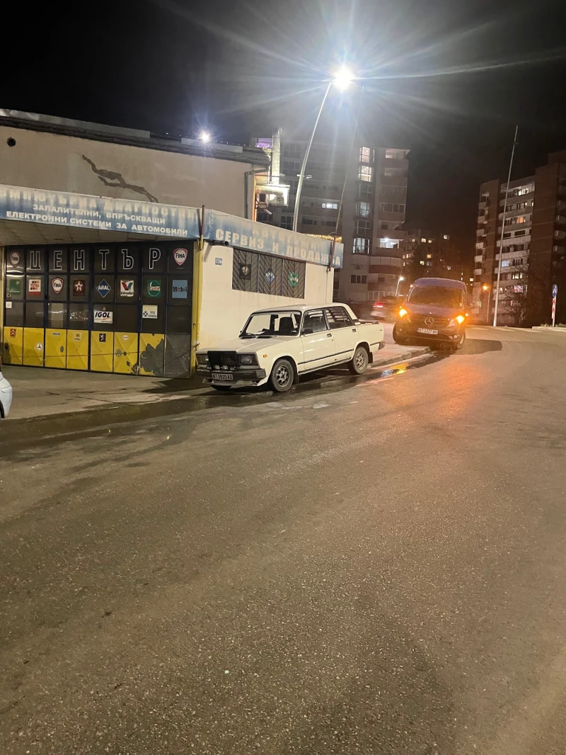 Lada 21074, снимка 1 - Автомобили и джипове - 48591748