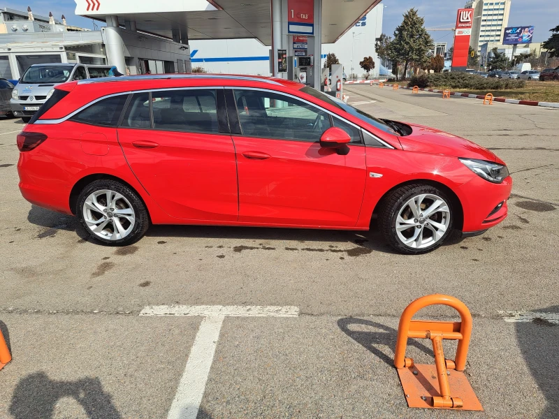 Opel Astra, снимка 2 - Автомобили и джипове - 49379765