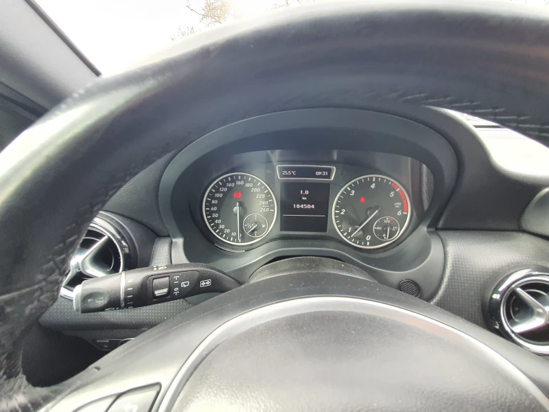 Mercedes-Benz A 180 180 CDI sport, снимка 16 - Автомобили и джипове - 49504577