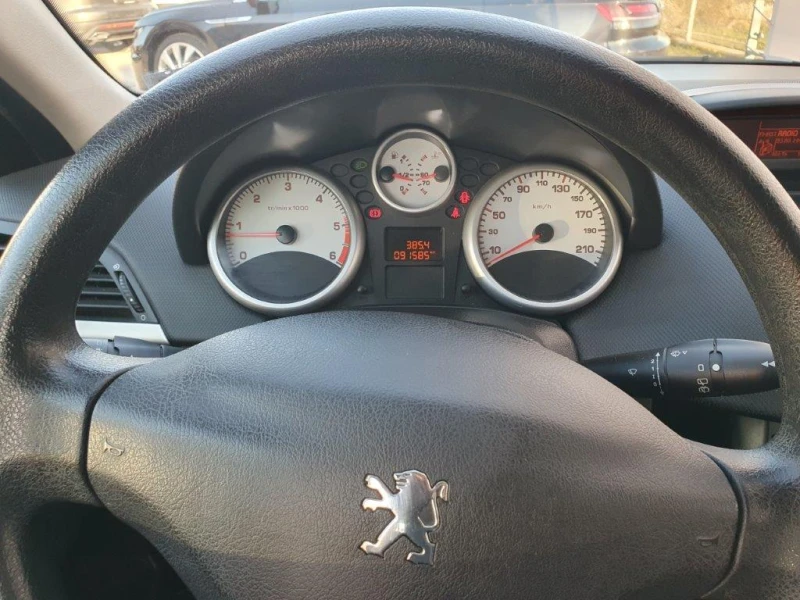 Peugeot 207 1.4 HDI 68 к.с., снимка 7 - Автомобили и джипове - 49583302