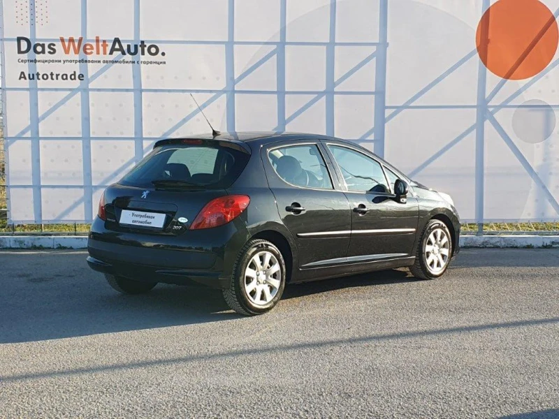 Peugeot 207 1.4 HDI 68 к.с., снимка 3 - Автомобили и джипове - 49583302