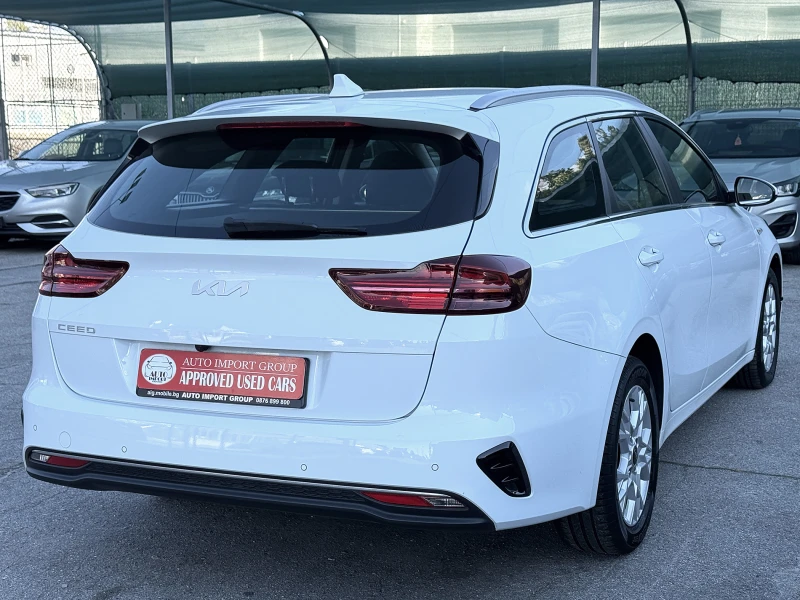 Kia Ceed 1.5 T-GDI, снимка 4 - Автомобили и джипове - 52007678