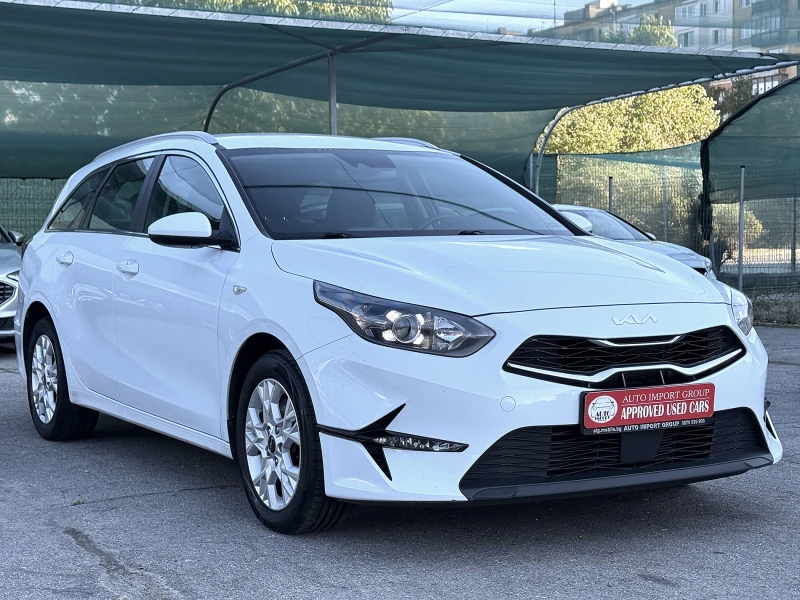 Kia Ceed 1.5 T-GDI, снимка 3 - Автомобили и джипове - 52007678