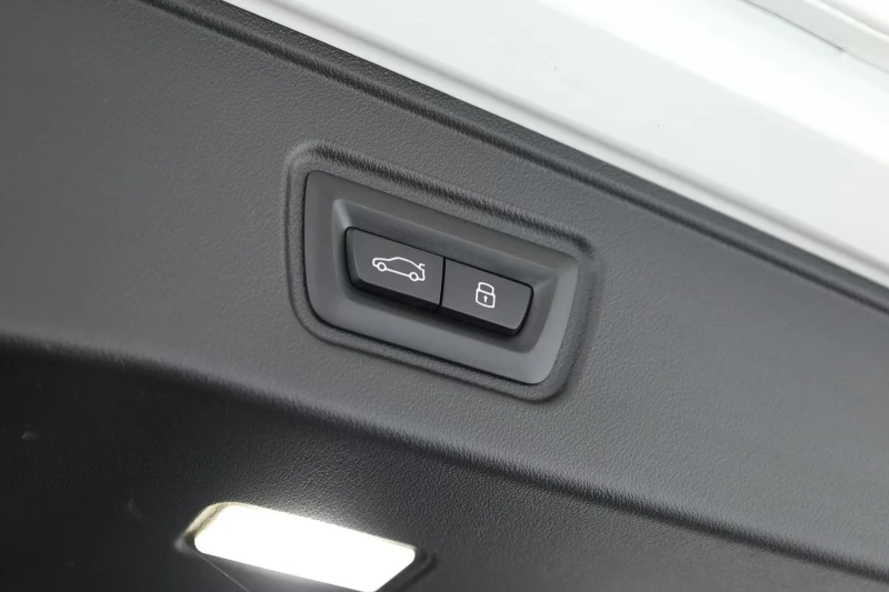 BMW 540 d xDrive M-Sport PRO, снимка 8 - Автомобили и джипове - 52493722