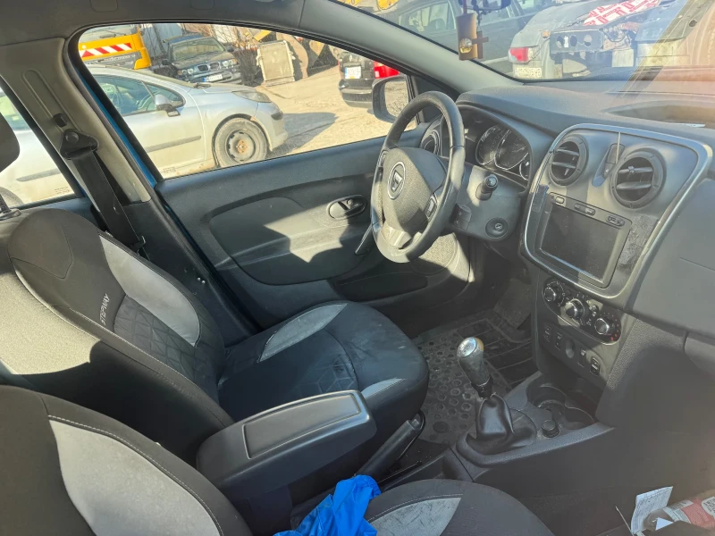 Dacia Sandero, снимка 6 - Автомобили и джипове - 53146411