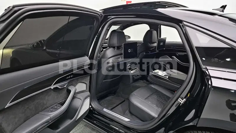 Audi S8 bang and olufsen 3d * virtual cockpit, снимка 11 - Автомобили и джипове - 54057184