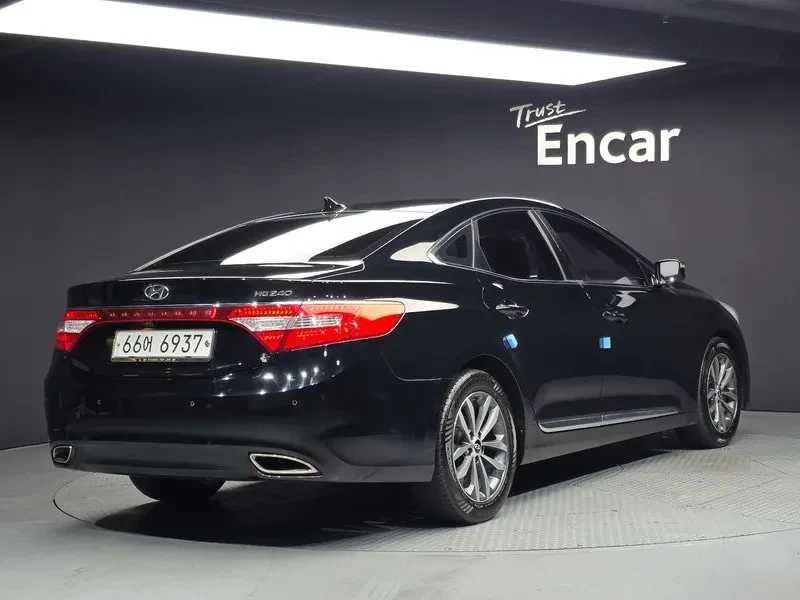 Hyundai Grandeur 2.4, снимка 2 - Автомобили и джипове - 54626083
