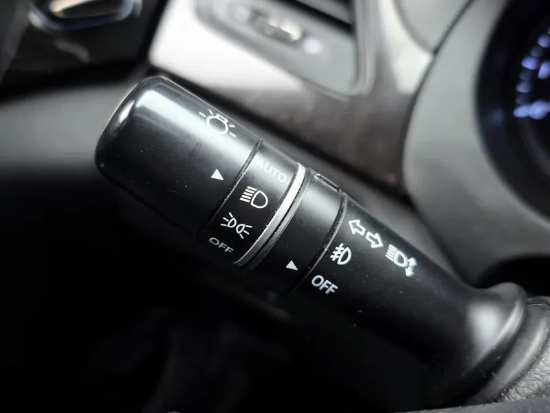 Hyundai Grandeur 2.4, снимка 17 - Автомобили и джипове - 54626083