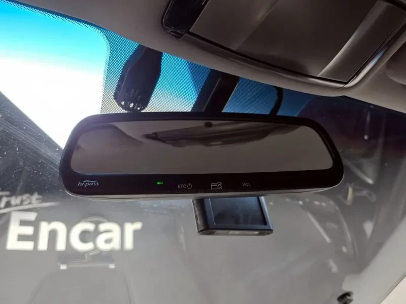 Hyundai Grandeur 2.4, снимка 16 - Автомобили и джипове - 54626083