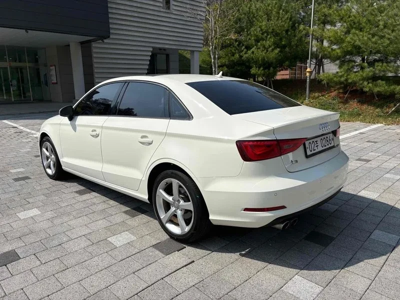 Audi A3 2.0 TDI, снимка 4 - Автомобили и джипове - 54971515