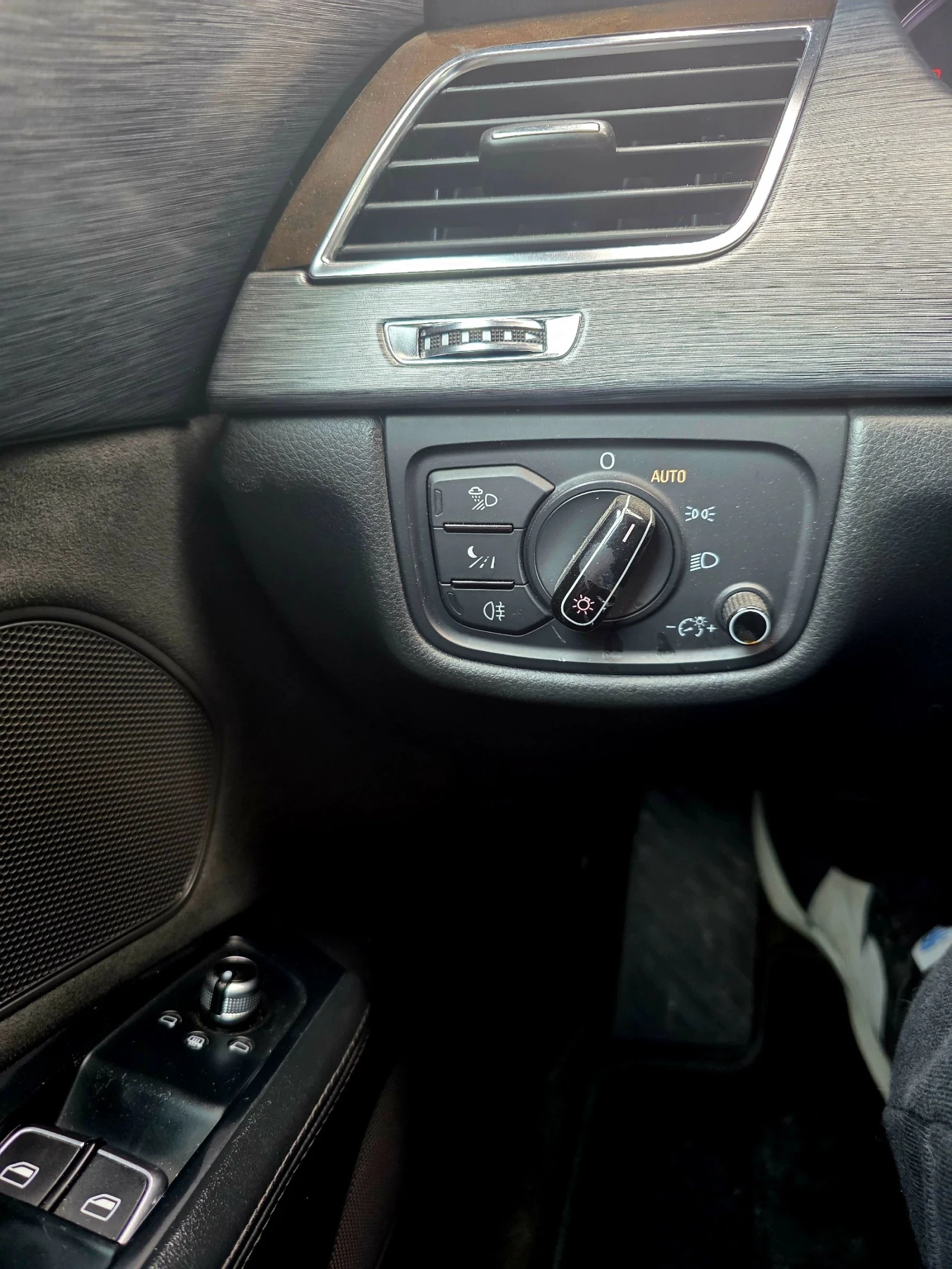 Audi A8 4.2 FSI  - изображение 2