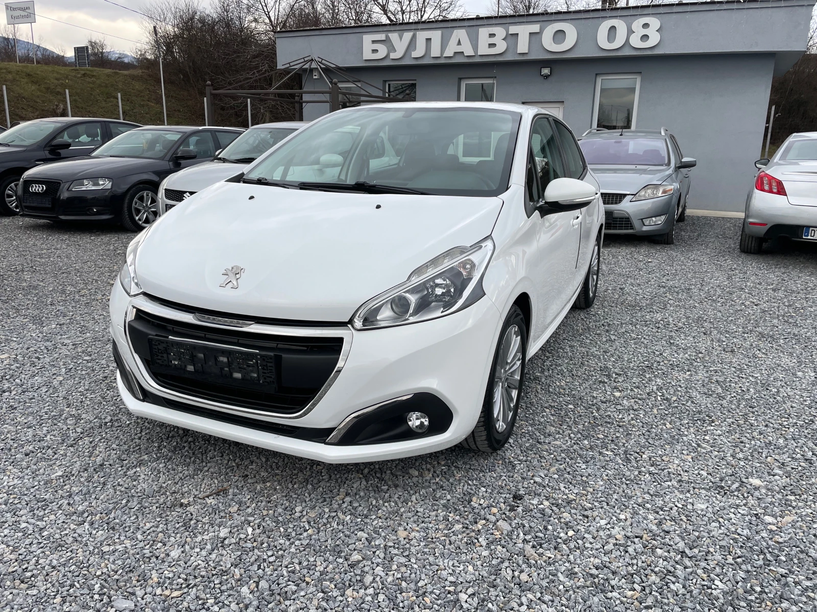 Peugeot 208 1.2 VTI EVRO 6 - изображение 2