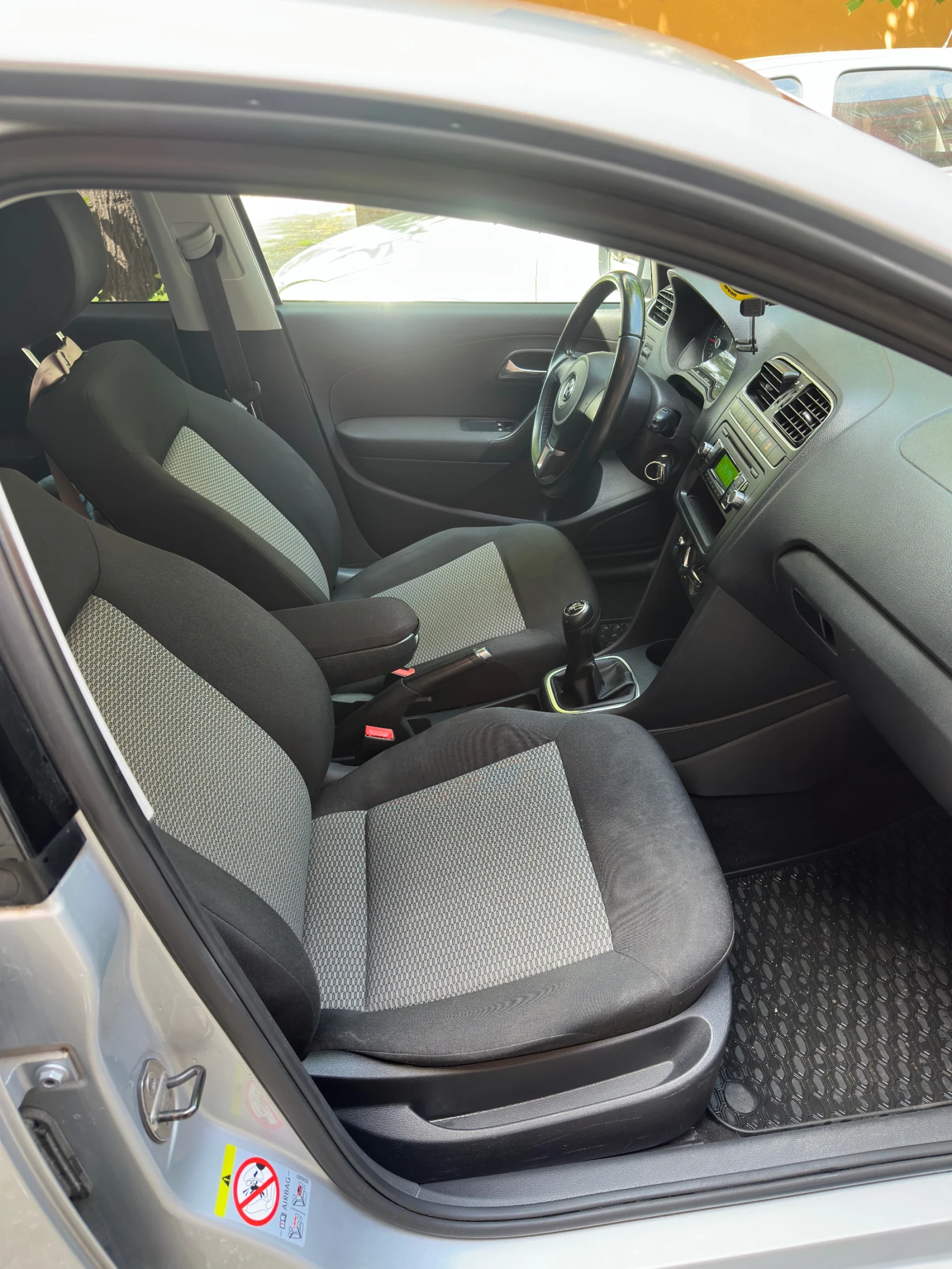VW Polo 1.2TDI - изображение 10
