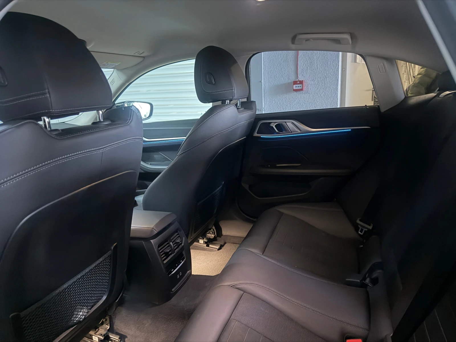 BMW i4 35 | Mobile.bg   13