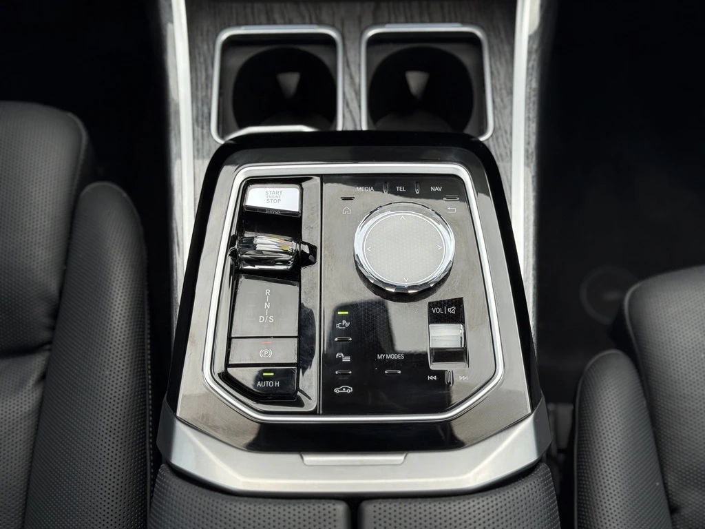 BMW 760 XDRIVE| Bowers & Wilkins| | | Massage | Mobile.bg   14