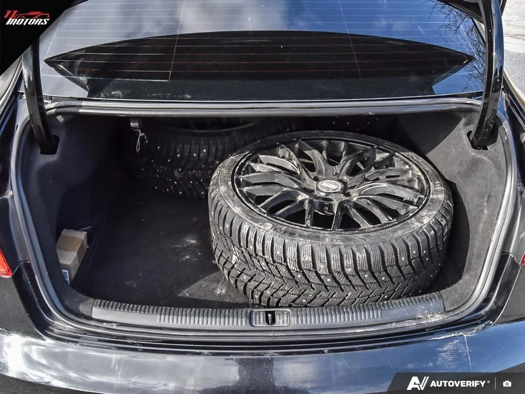 Audi A3 * 4dr Sdn quattro 2.0T Progressiv | NO ACCIDENTS * | Mobile.bg � ����������� 11