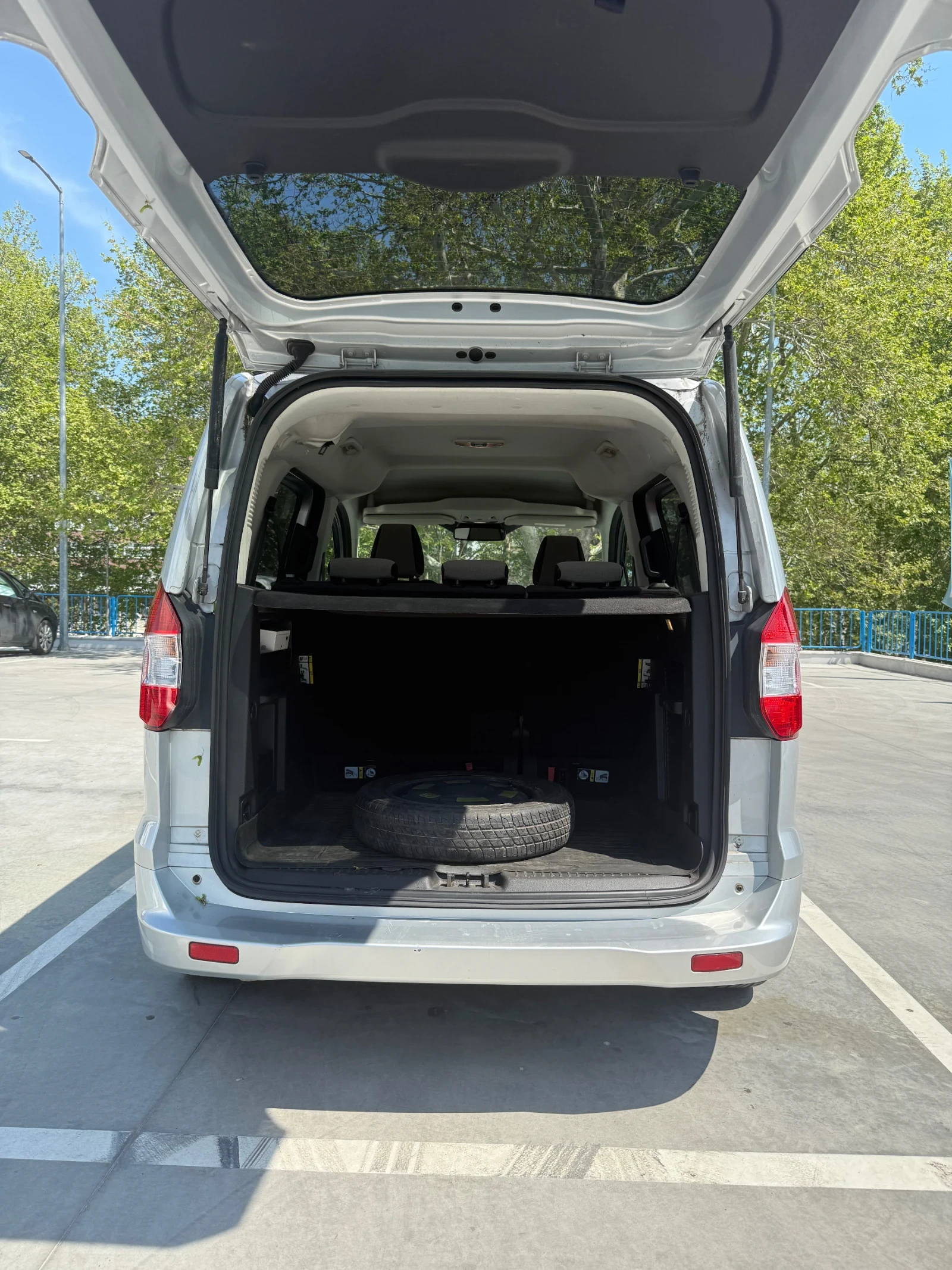 Ford Courier  - изображение 10