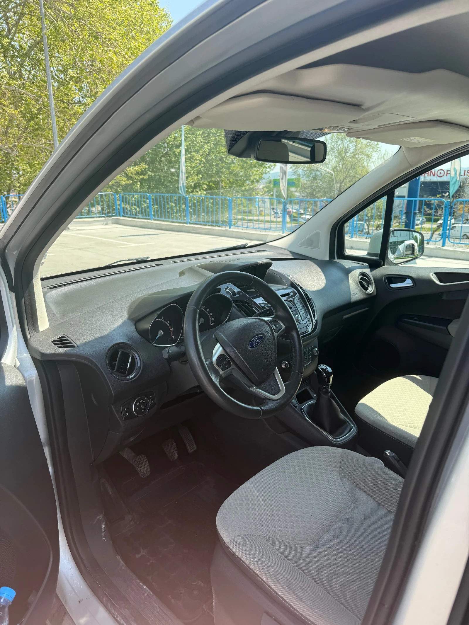 Ford Courier  - изображение 5