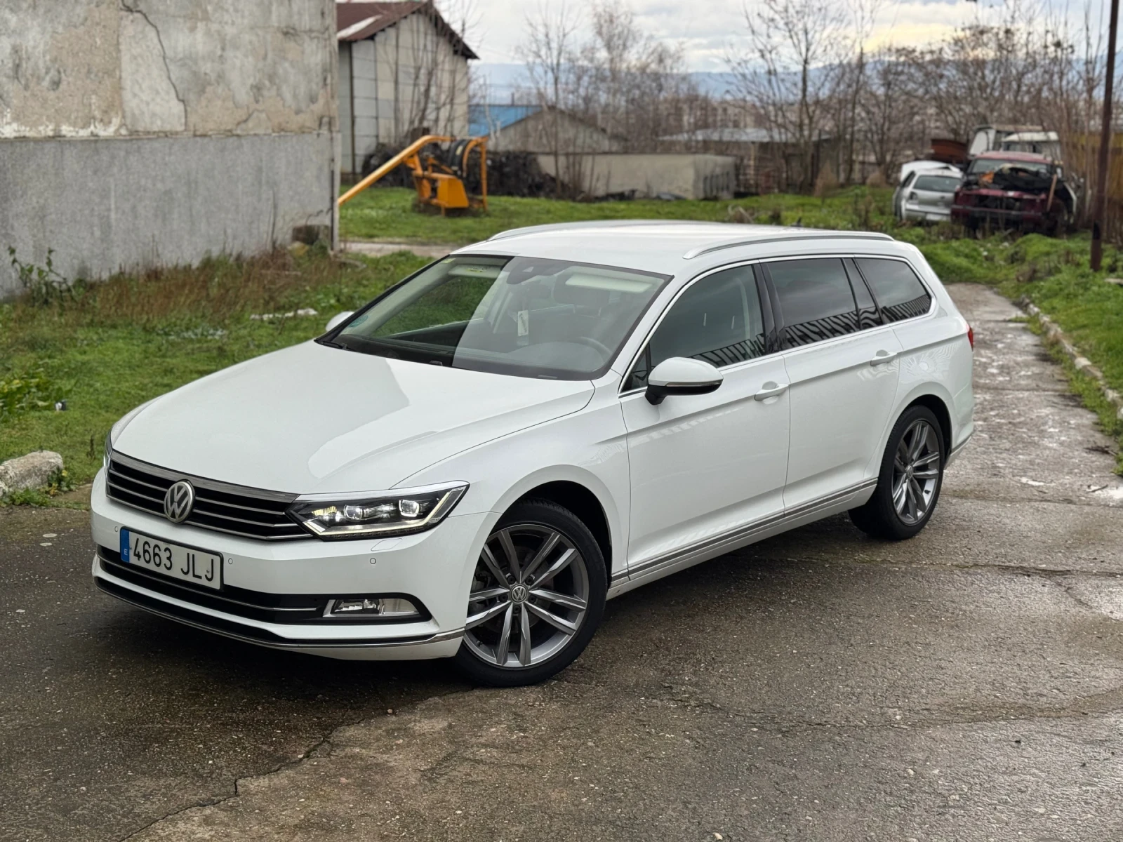 VW Passat 2.0TDI Highline VIRTUAL DISTRONIC | Mobile.bg � ����������� 1