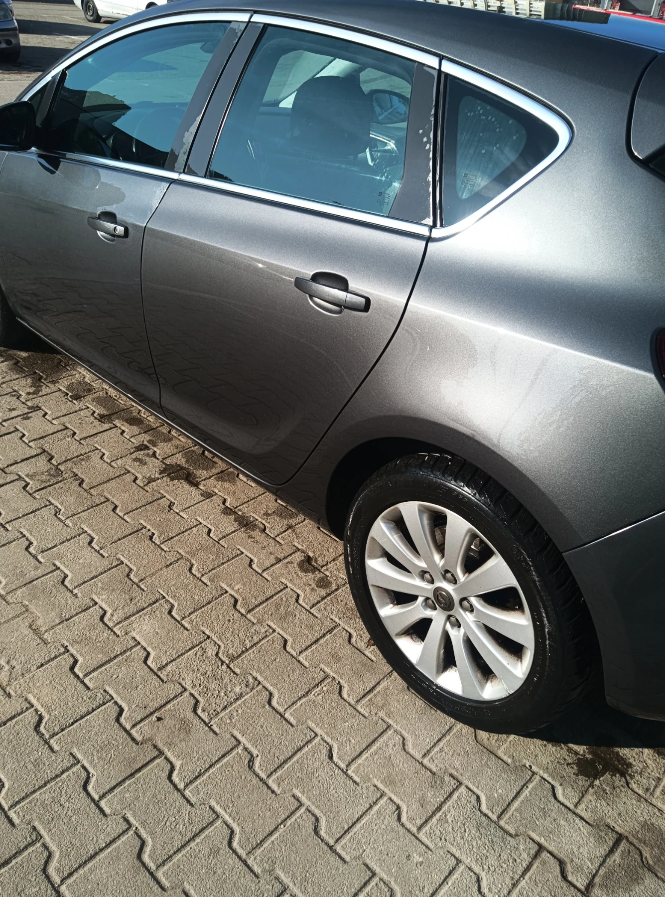 Opel Astra, снимка 10 - Автомобили и джипове - 53728939