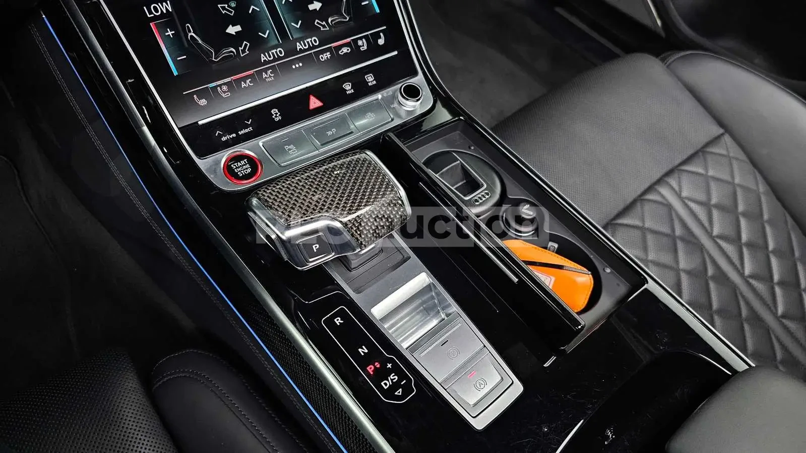 Audi S8 bang and olufsen 3d * virtual cockpit, снимка 14 - Автомобили и джипове - 54057184