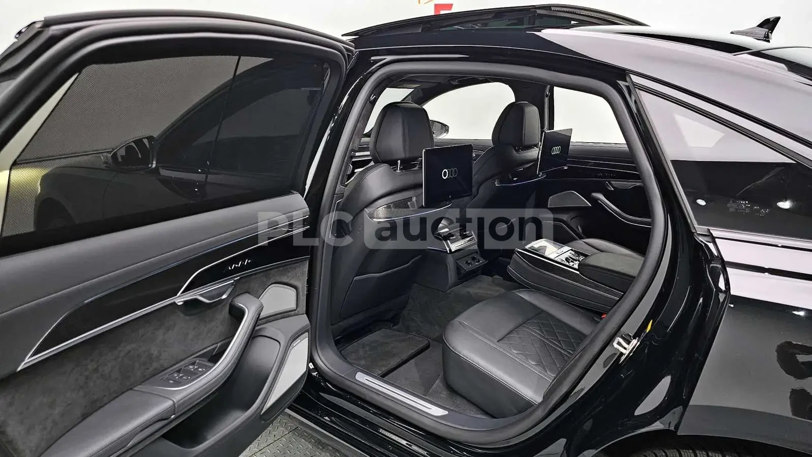 Audi S8 bang and olufsen 3d * virtual cockpit, снимка 13 - Автомобили и джипове - 54057184