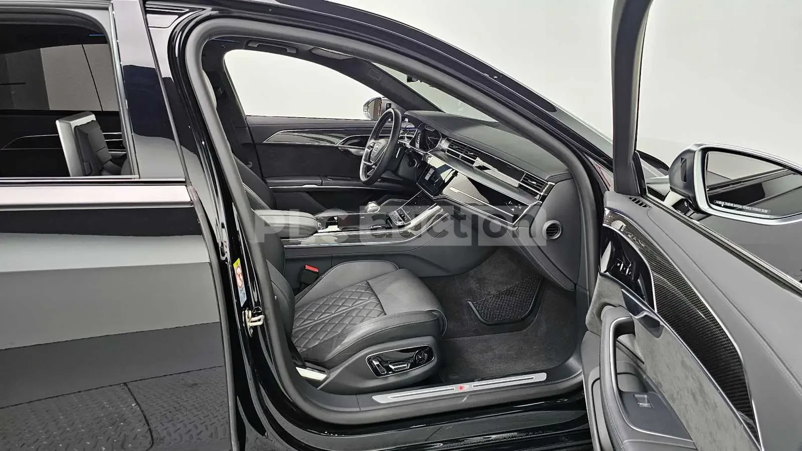 Audi S8 bang and olufsen 3d * virtual cockpit, снимка 8 - Автомобили и джипове - 54057184