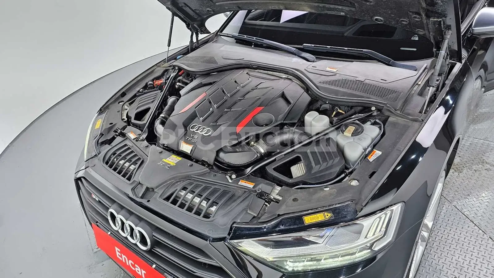 Audi S8 bang and olufsen 3d * virtual cockpit, снимка 17 - Автомобили и джипове - 54057184