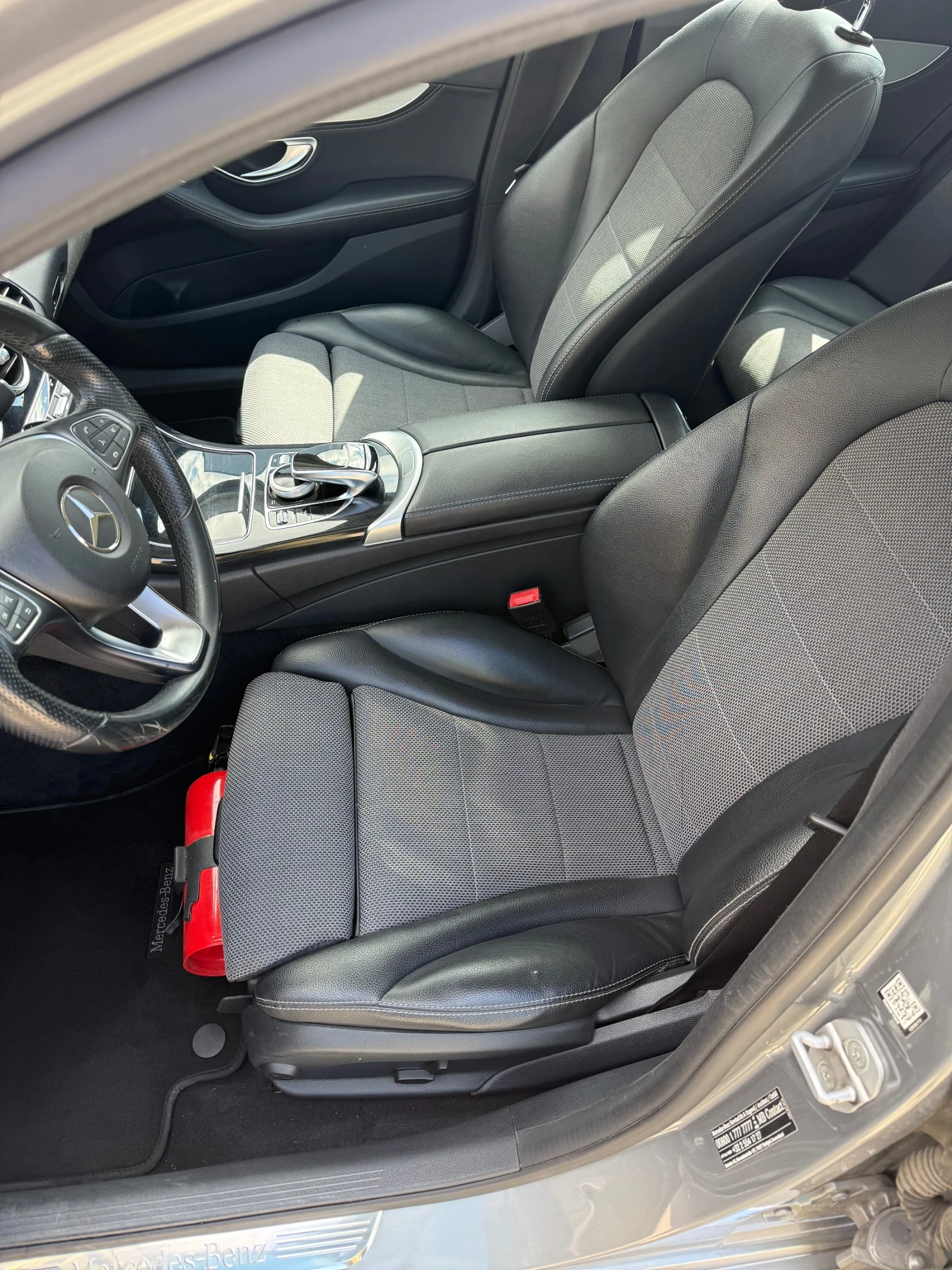 Mercedes-Benz C 220 AMG PACKAGE, снимка 12 - Автомобили и джипове - 54147457