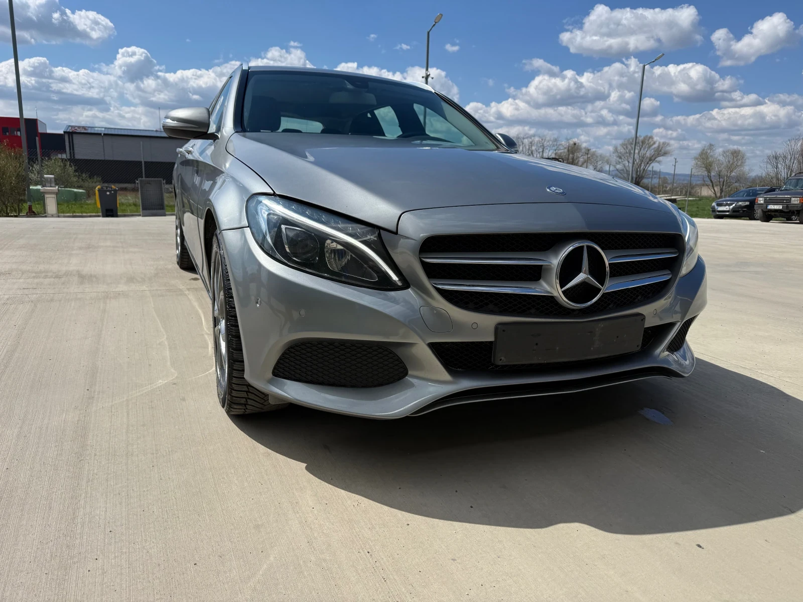 Mercedes-Benz C 220 AMG PACKAGE, снимка 3 - Автомобили и джипове - 54147457