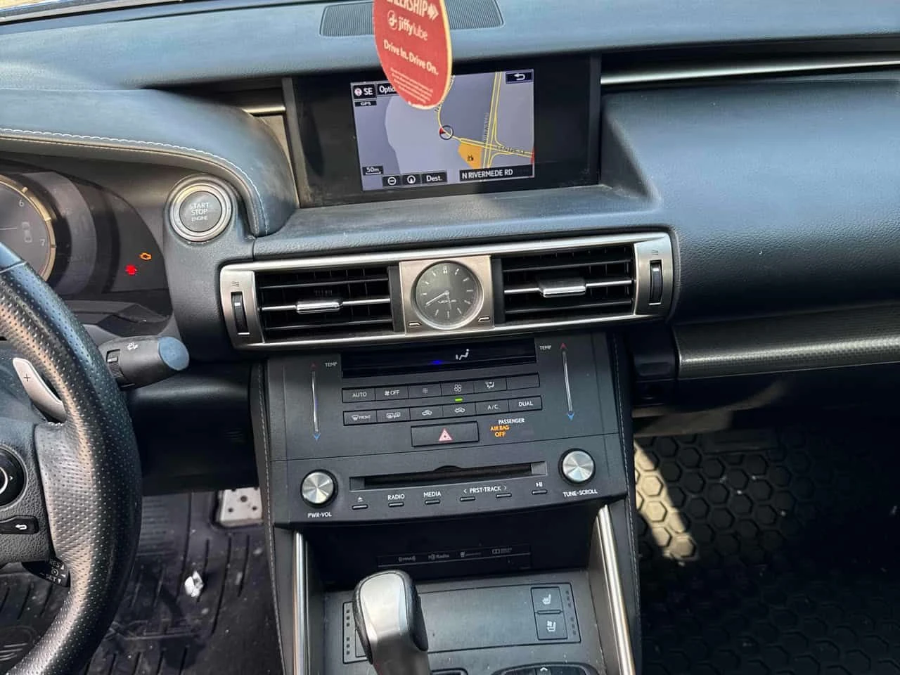 Lexus IS 250 * 4dr Sdn AWD * PANO* KEYLESS* ПОДГРЕВ* , снимка 9 - Автомобили и джипове - 54480804