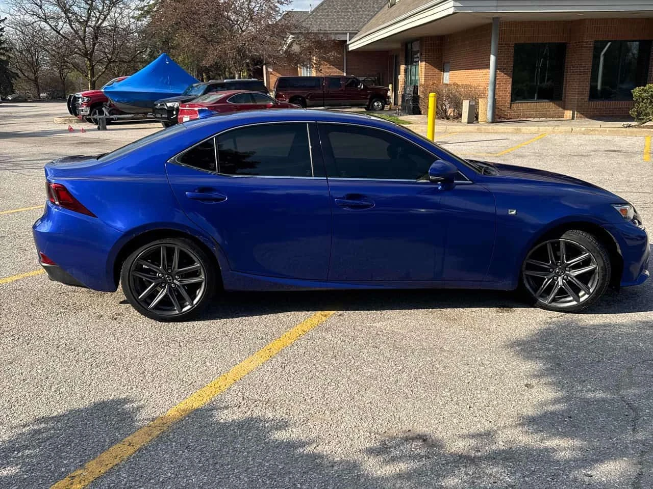 Lexus IS 250 * 4dr Sdn AWD * PANO* KEYLESS* ПОДГРЕВ* , снимка 3 - Автомобили и джипове - 54480804