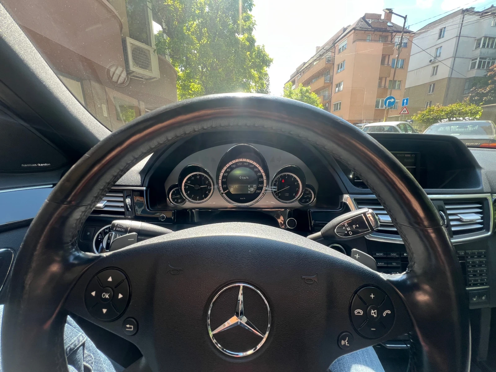 Mercedes-Benz E 500 E550 4-matic, снимка 2 - Автомобили и джипове - 54586858