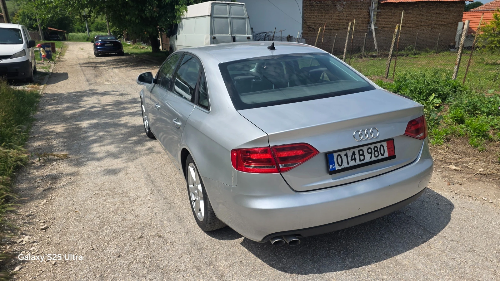 Audi A4 2.0tdi, снимка 16 - Автомобили и джипове - 54822419
