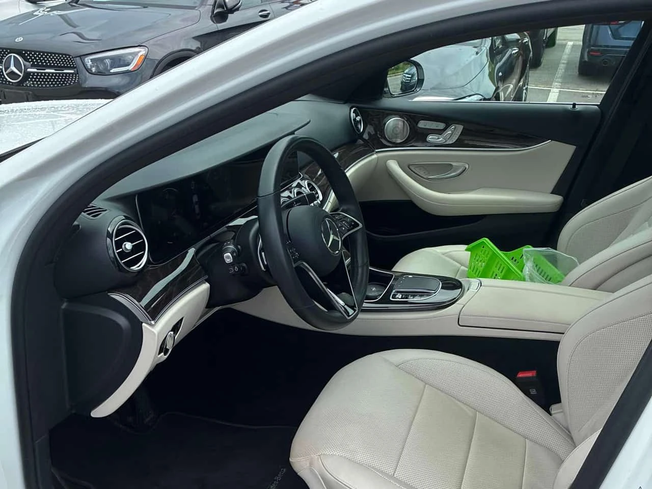 Mercedes-Benz E 450 BURMESTER/ОБДУХВАНЕ/ПАНОРАМА/360/OT MERCEDES, снимка 8 - Автомобили и джипове - 54857528