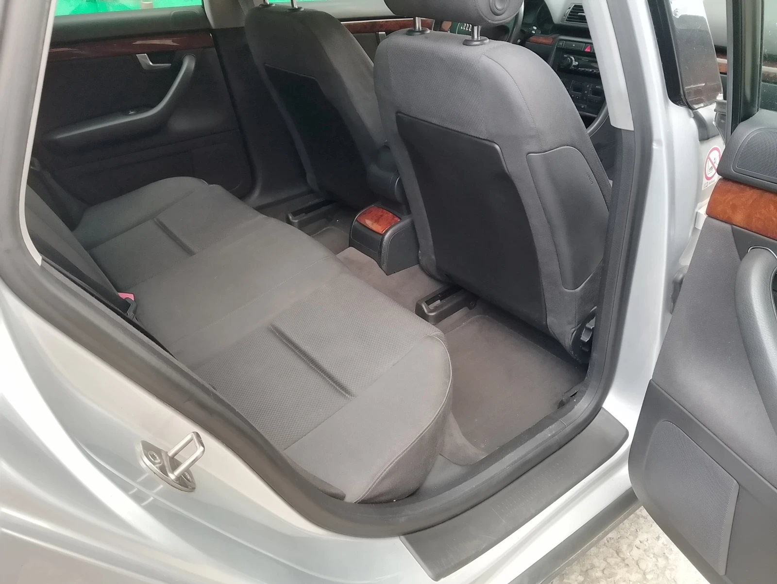 Audi A4 1.9 TDI 96KW, снимка 11 - Автомобили и джипове - 55411772