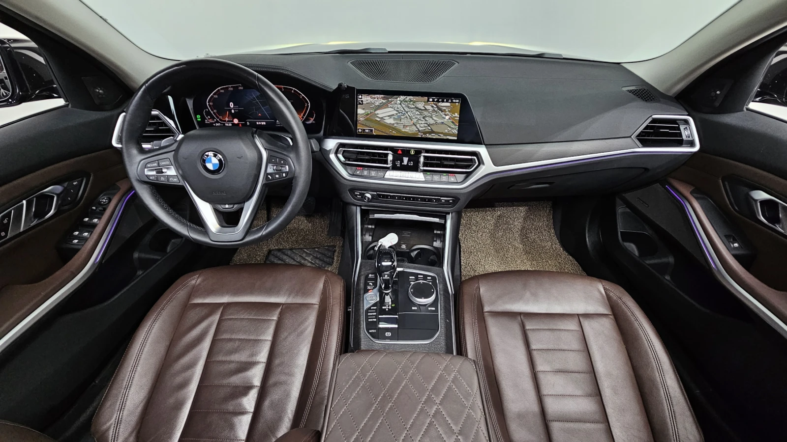 BMW 320 BLIND SPOT* HUD* ПОДГРЕВ ВОЛАН* ЛЮК* КРАЙНА ЦЕНА, снимка 7 - Автомобили и джипове - 55435594