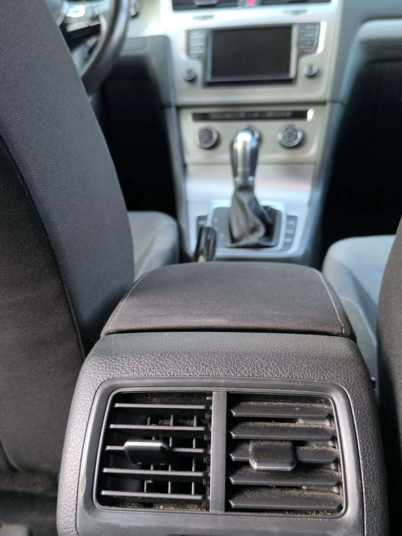 VW Golf, снимка 13 - Автомобили и джипове - 55513544
