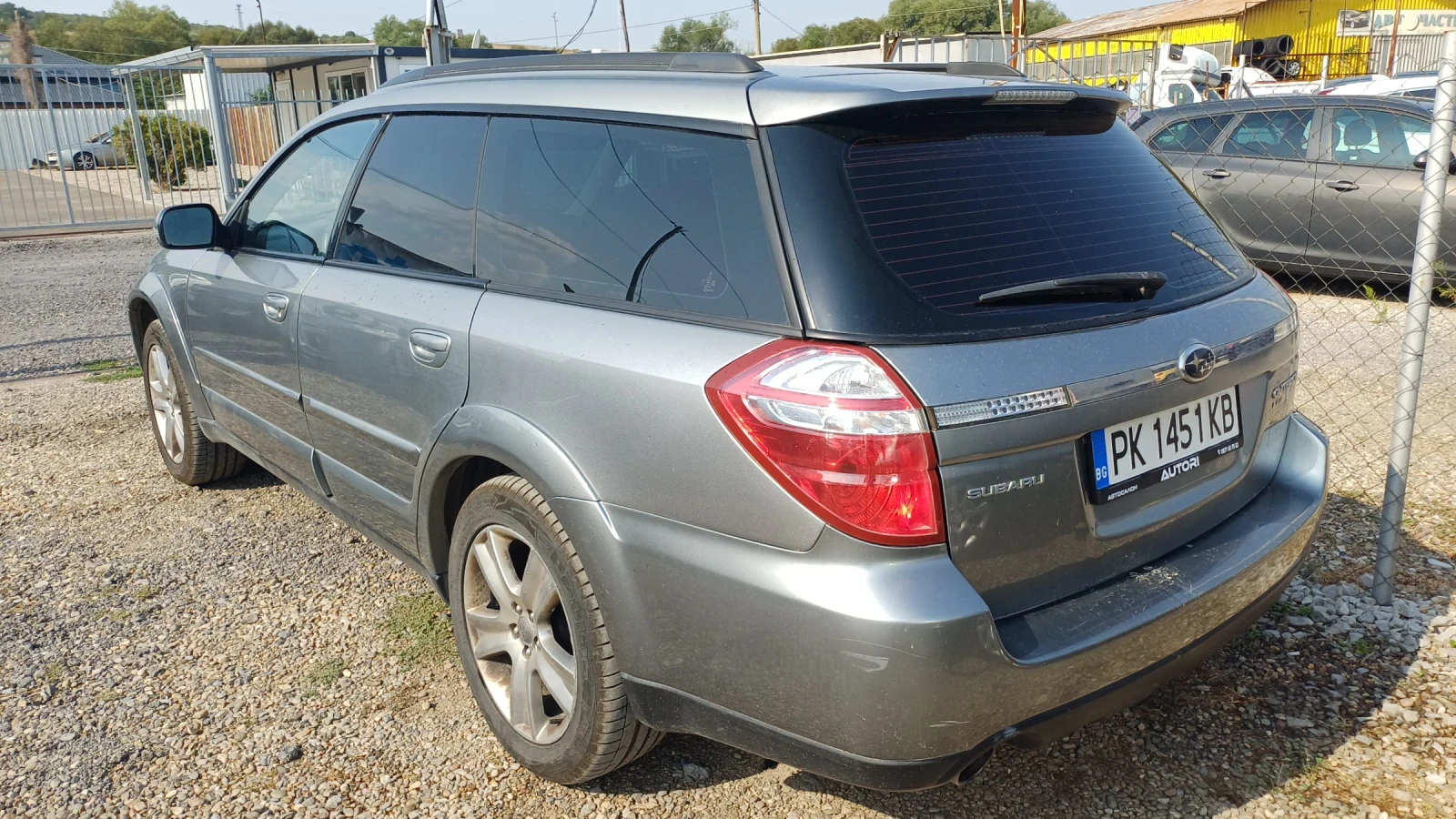 Subaru Outback 2.5 GAZ, снимка 7 - Автомобили и джипове - 55896495