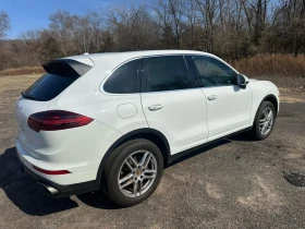 Porsche Cayenne - 34899 лв. - 41784125 | Car24.bg